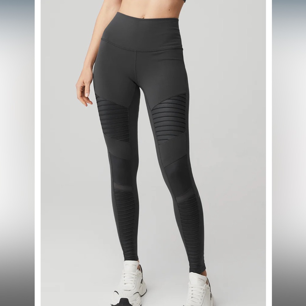 Alo Yoga Gray High Waist Moto Leggings. Size XS.